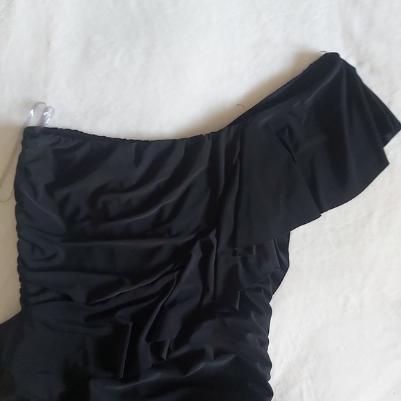 Available✴ Sale ✴ Brand: Limite, Black Rib One Shoulder Bodycon Black Dress, - Picture 5 of 8